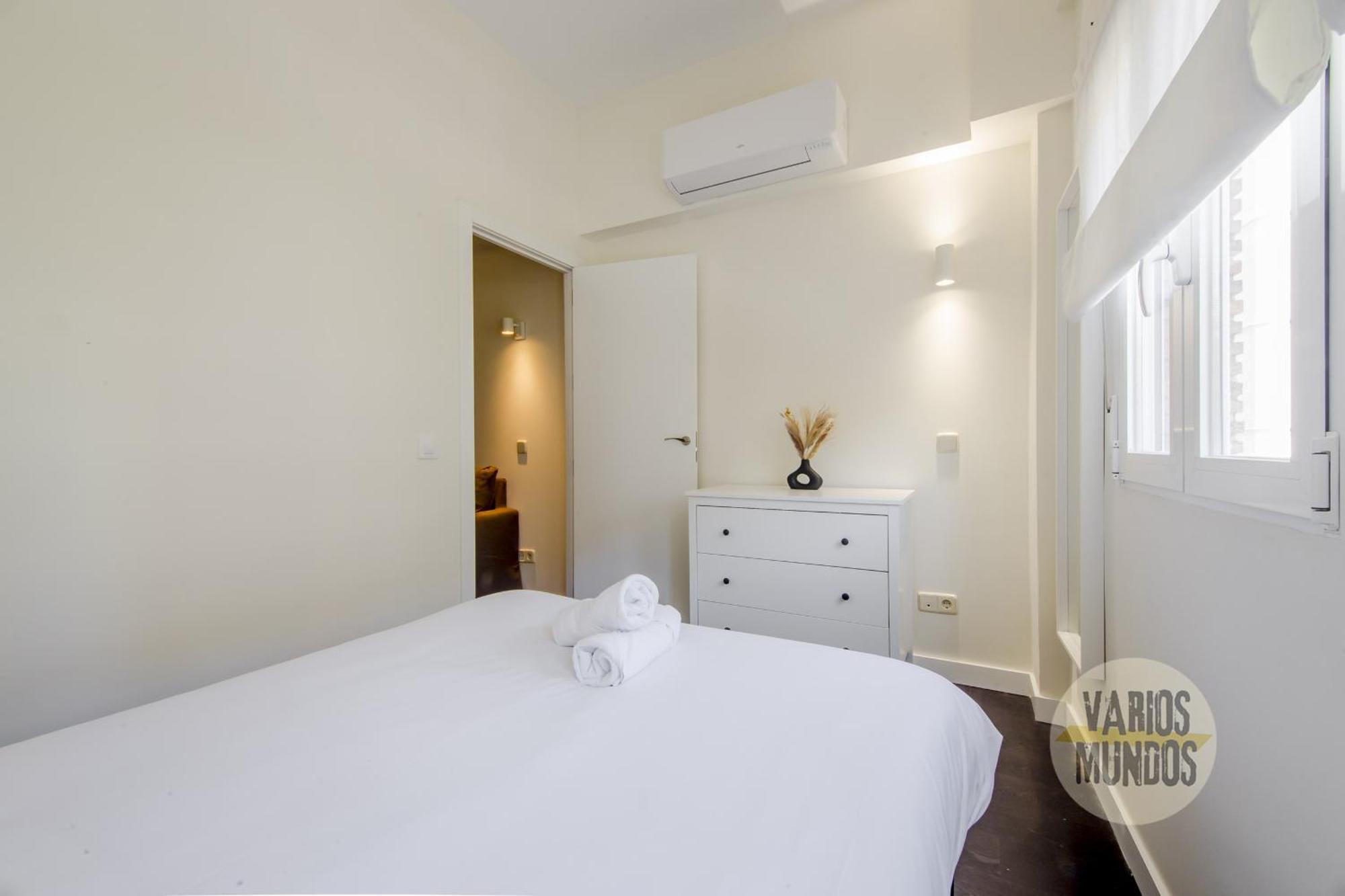 Confortable Apt Para 3 Pax A 1 Min De Gran Via Madrid Extérieur photo